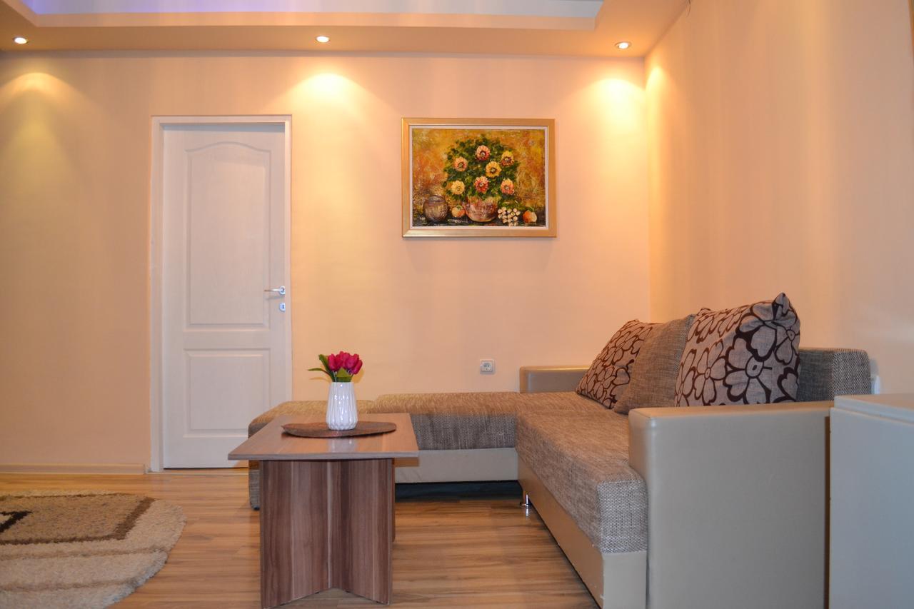 Apartment Ruza Kladovo Exterior foto